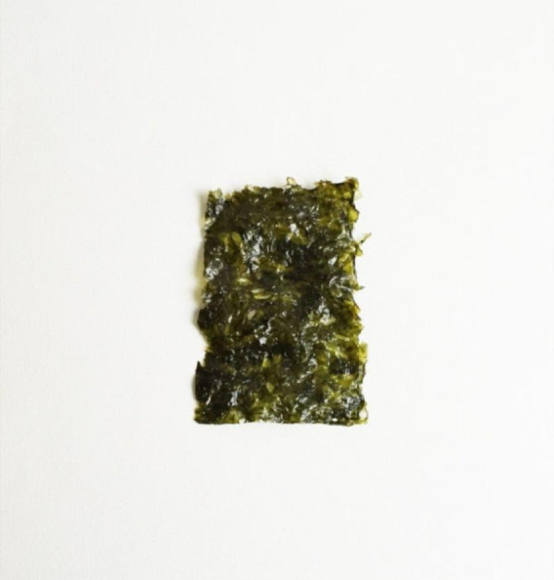 오일 구석구석 바르고 누워있는 김하나.jpg