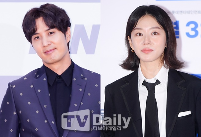 [단독] 김지석·이주명 열애 중, 띠동갑 배우 커플 탄생