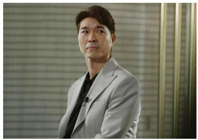 박수홍, 父 폭행 후 통화로 7시간 조사 마쳐…“고성 오갔다”